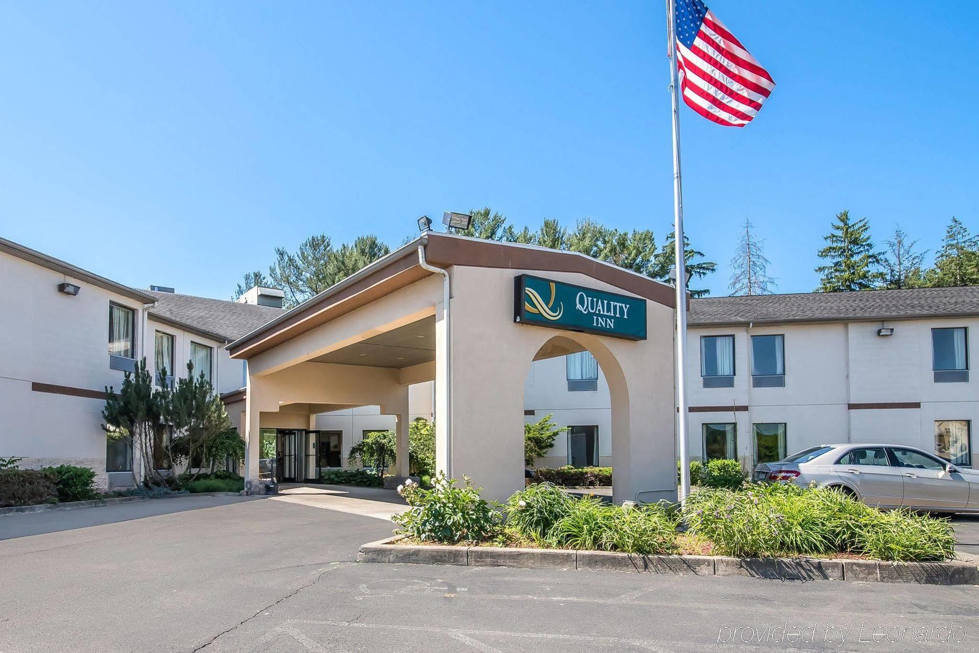 Quality Inn Binghamton West Apalachin Exteriör bild