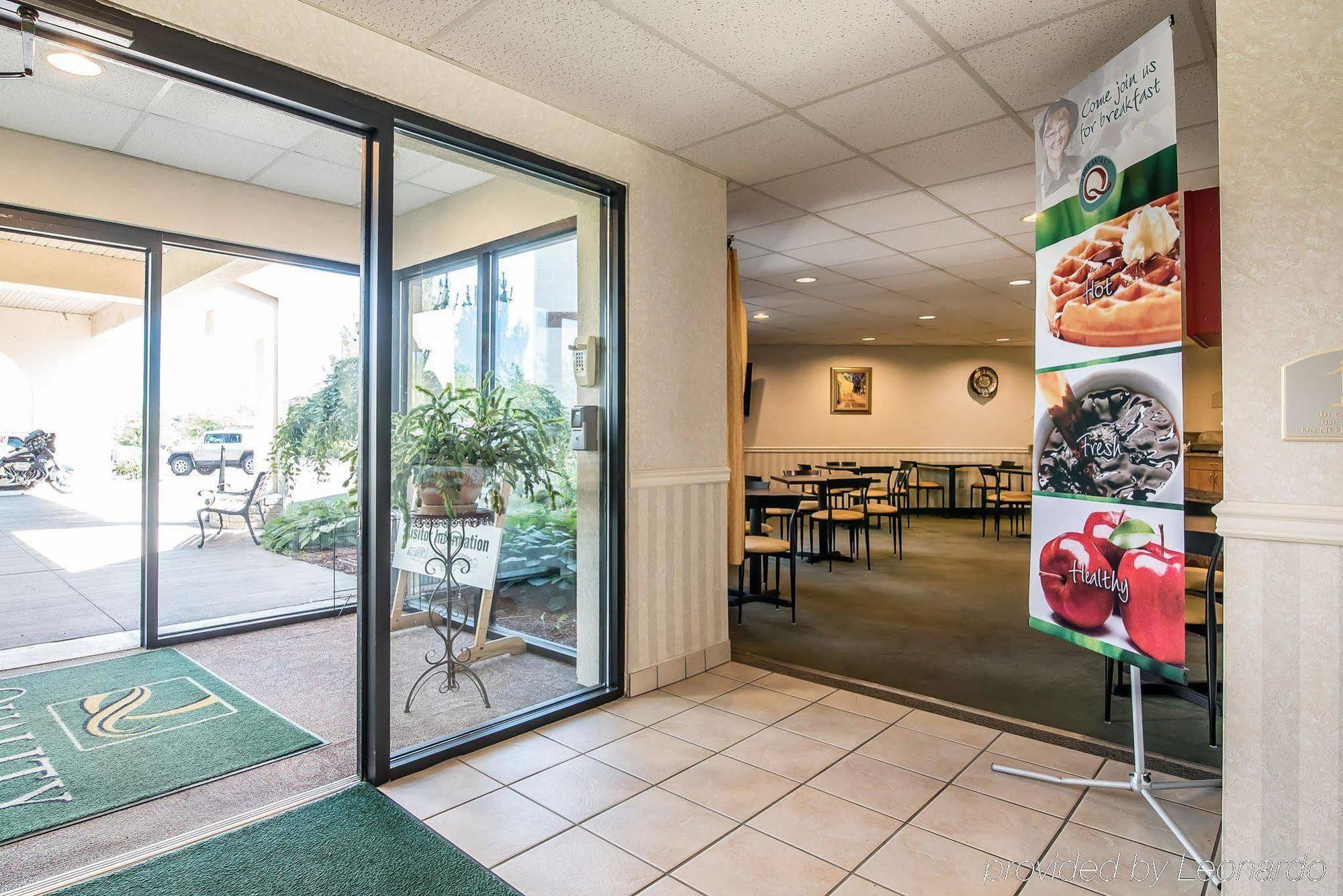 Quality Inn Binghamton West Apalachin Exteriör bild