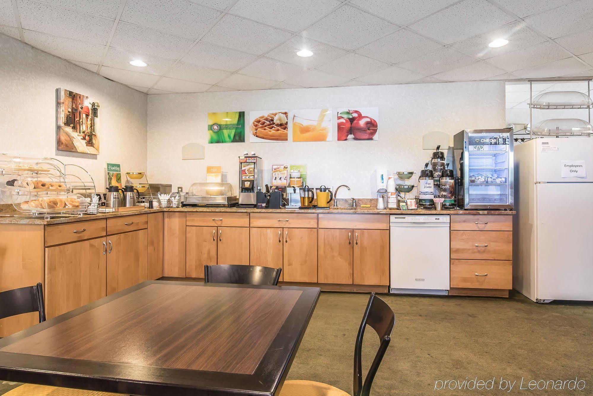 Quality Inn Binghamton West Apalachin Exteriör bild